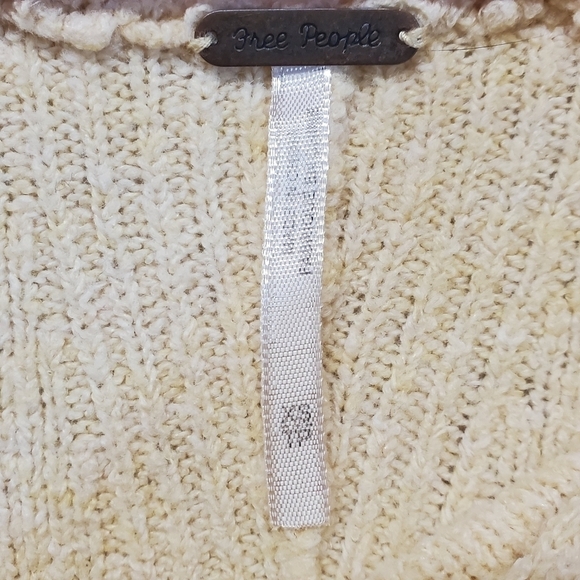 Free People Strawberry Fields Cream Cowl Neck Lagenlook Sweater - Picture 4 of 9